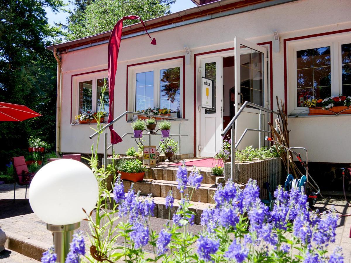 Herberge Zur Rose Brotterode Eksteriør billede